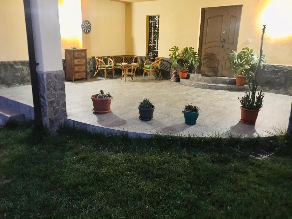 Apartament La Vila คูร์ตา เด อาร์เจช ภายนอก รูปภาพ